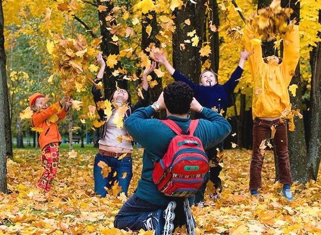 Відпочинок від навчання: скільки триватимуть осінні канікули у київських школярів