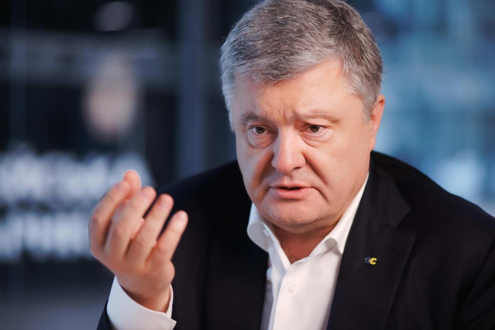 Зеленський привів цю зелену плісняву у парламент – Порошенко про Бужанського