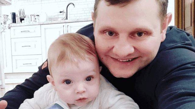 Тато-поліцейський в декреті
