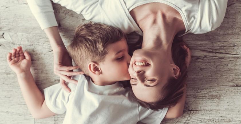 Свято найдорожчих. В Україні святкують День матері