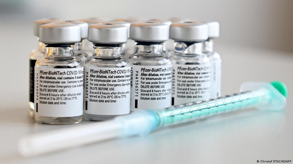 США передали Україні майже мільйон доз вакцини Pfizer