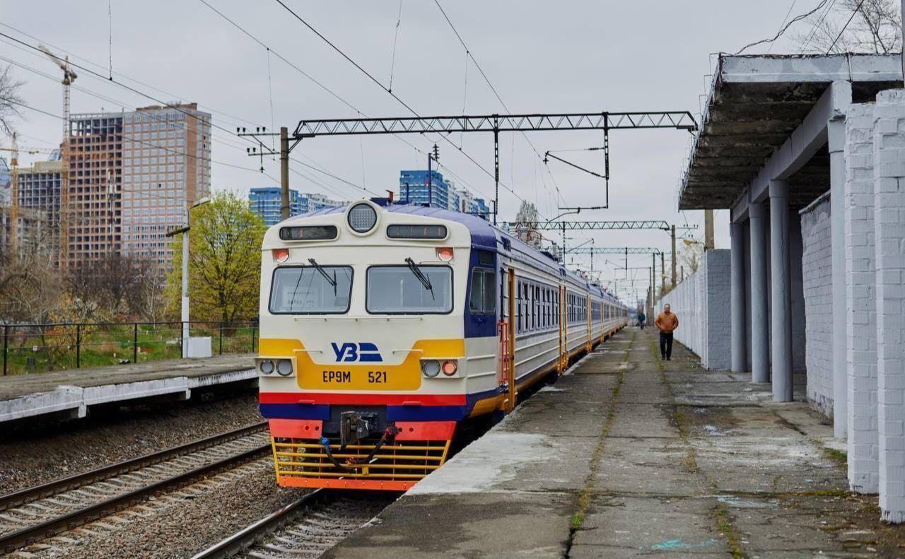 УЗ запустила онлайн-продаж абонементних квитків на міську електричку