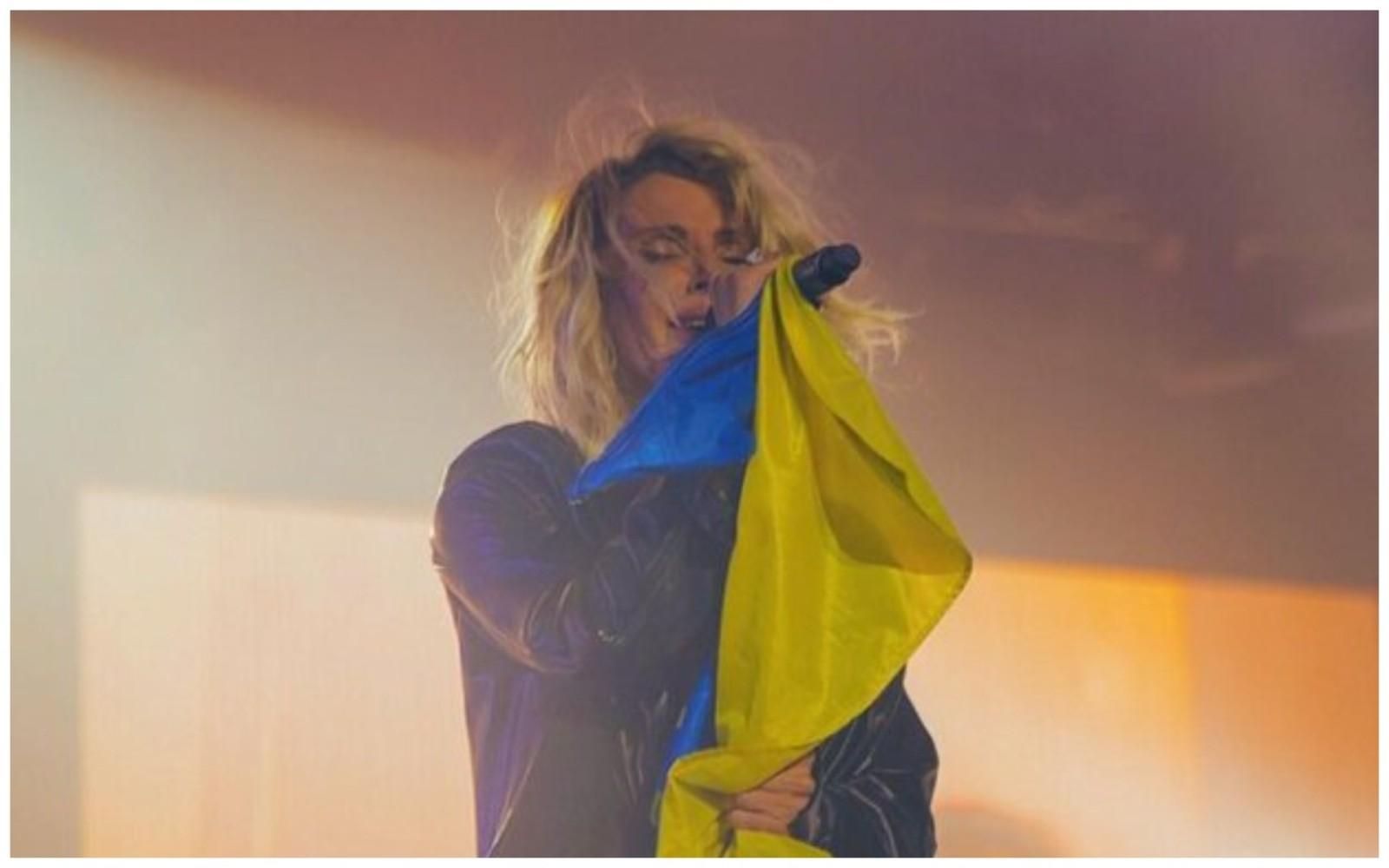 Співачка Лобода їде в тур, частина коштів піде ​​на відновлення зруйнованих будинків у її рідному місті