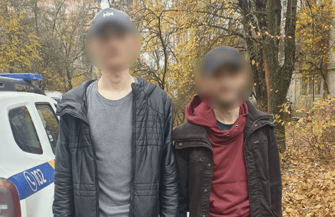 Загрожує до восьми років позбавлення волі: у Києві підприємливі чоловіки вкрали кабель на будівництві