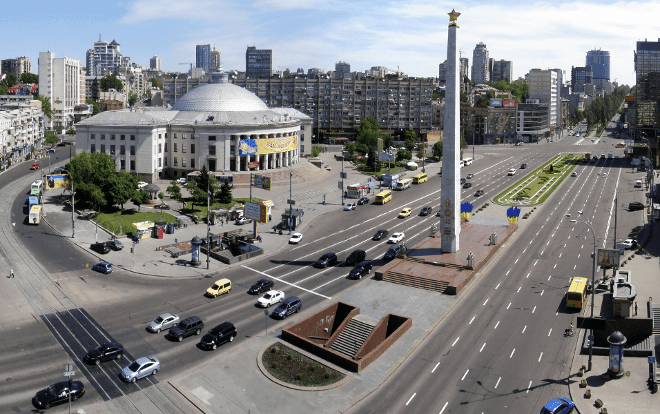 Повернення історичних назв: у Києві зникне площа Перемоги