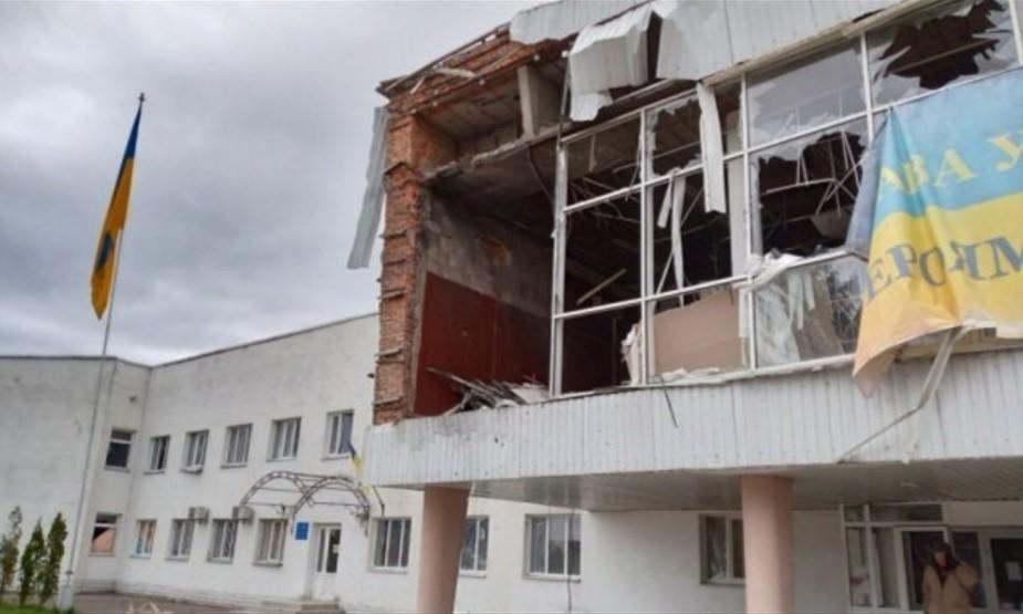 Макарівський будинок культури відремонтують після наслідків окупації за понад мільйон гривень