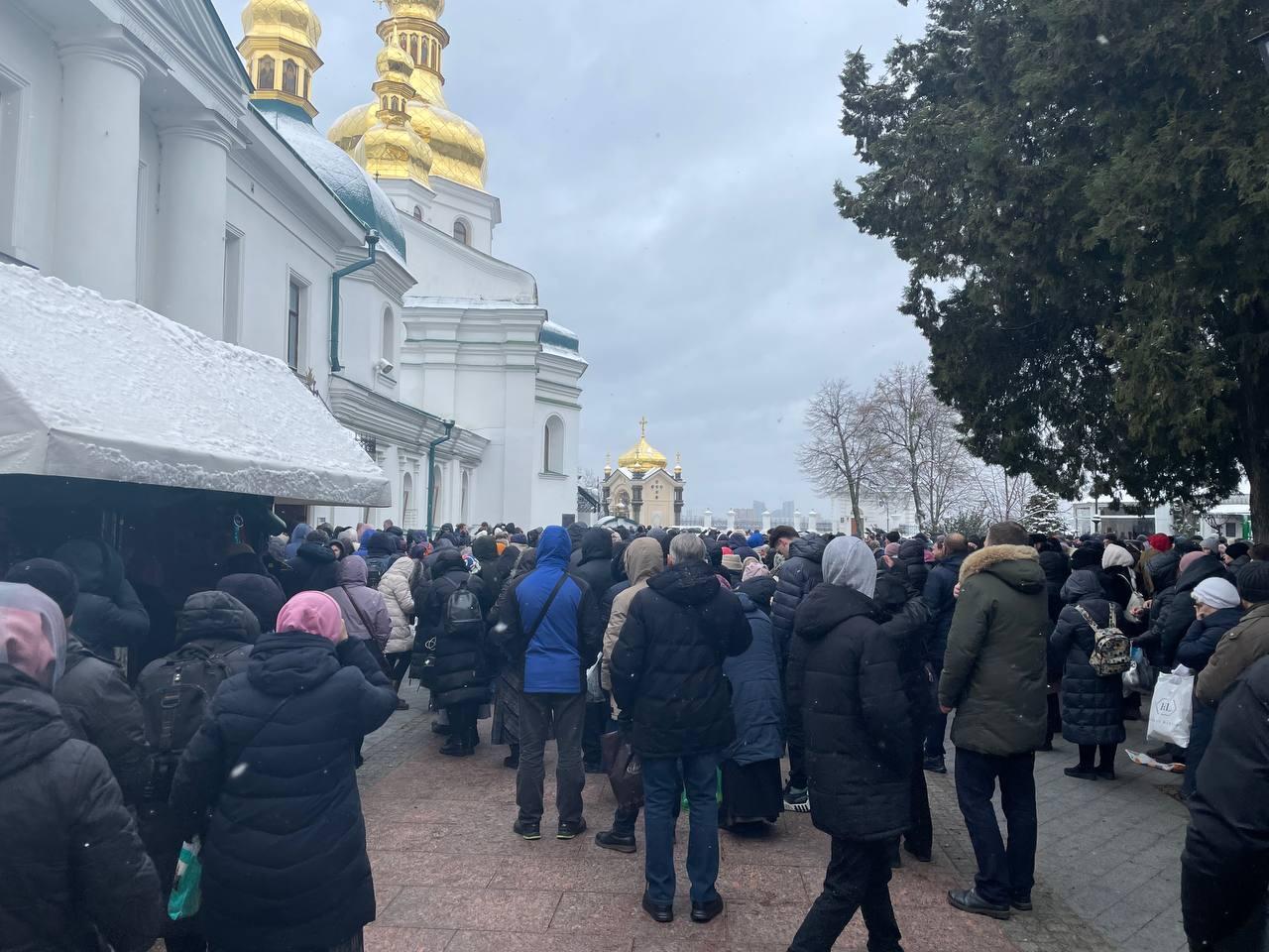 Потрібен закон: ченці УПЦ з Києво-Печерської Лаври у позові щодо неможливості виселення посилаються на воєнний стан