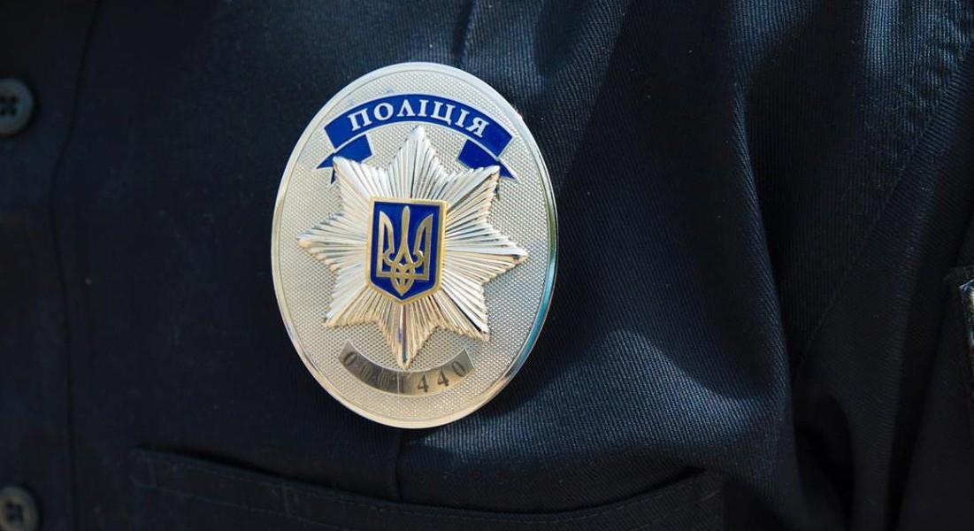 У Києві на Лук’янівці чоловік із вікна багатоповерхівки слухав російську музику