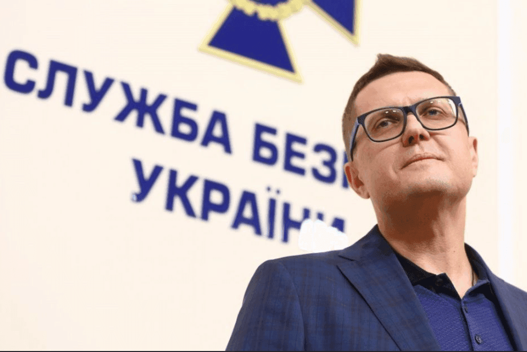 У ДБР немає кримінальних справ проти Баканова
