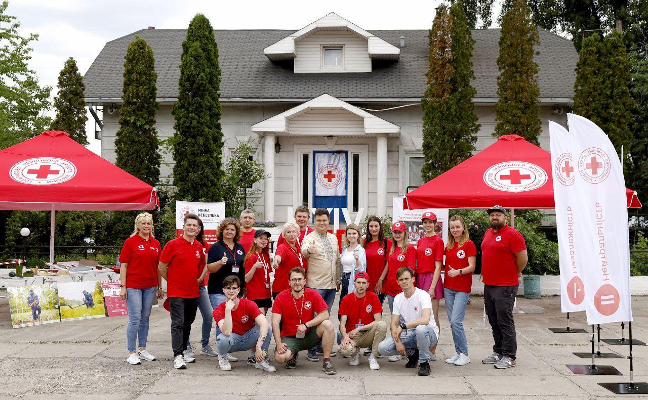 У Києві відкрили чотириденну літню школу волонтерства