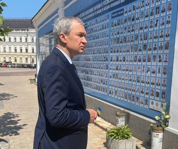 У Київ навідувався білоруський “опозиціонер”, який десятки років відбілював режим Лукашенка 