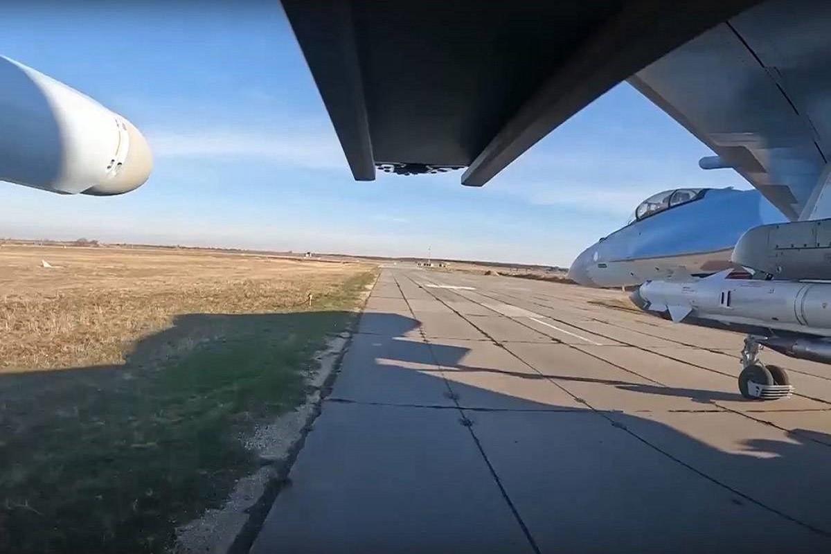 Повітряно-космічні сили РФ у повному складі залишили територію Білорусі