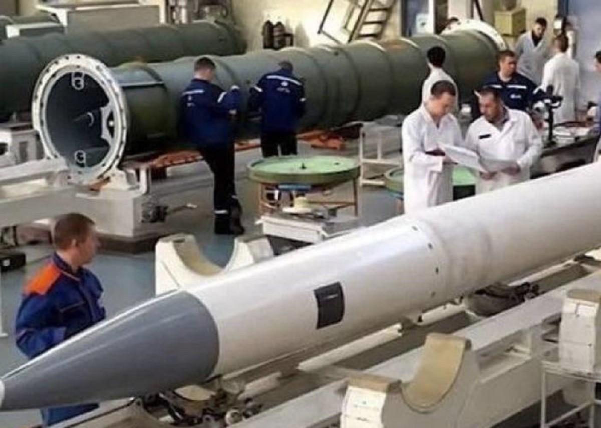 Росія наробила високоточних ракет – небезпека знеструмлення через обстріли висока