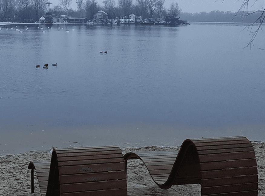Рівень води у Дніпрі продовжує підвищуватись: у місті можливі часткові підтоплення