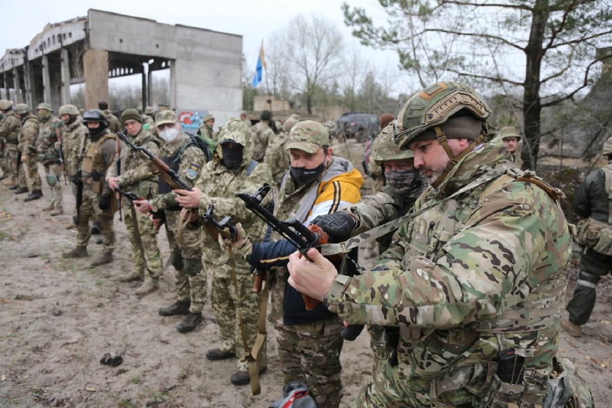 Скільки платять тим, хто отримав повістку та пішов на військові навчання