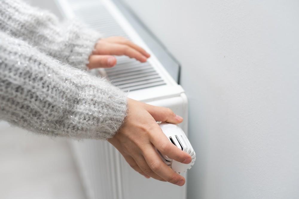 Споживання електроенергії зросло на 20% через затримку опалювального сезону