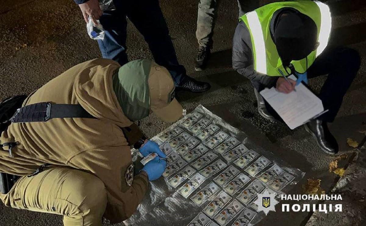 Знов корупція у ТЦК: спіймали на хабарі за “допомогу” з мобілізацією