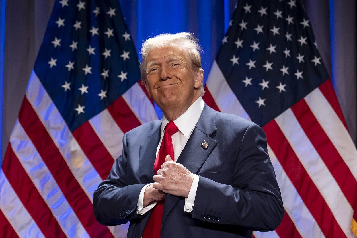 Трамп задекларував понад $1,6 млрд доходу: серед джерел — криптовалюта та брендовані товари