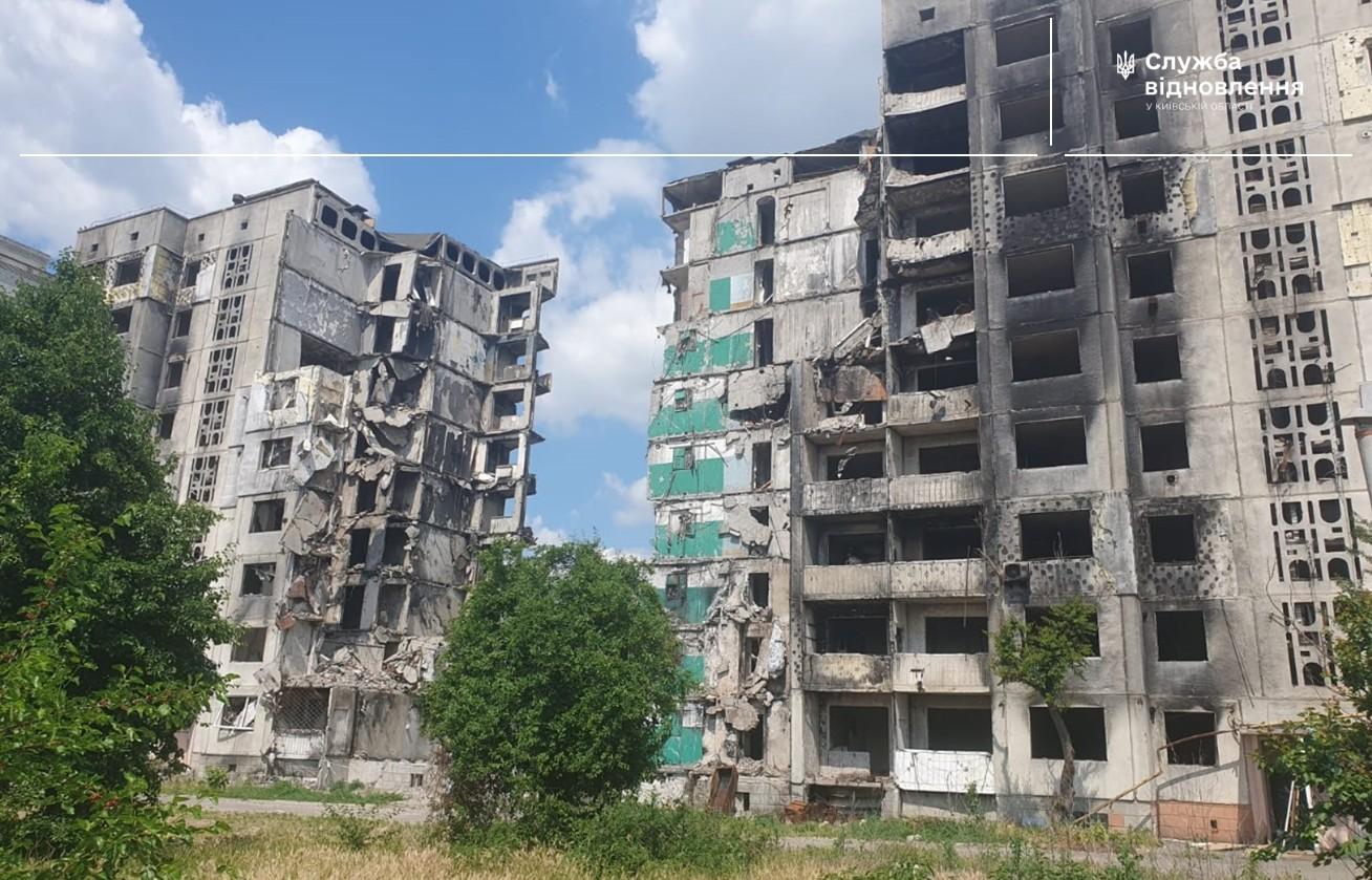У Бородянці будують нову багатоповерхівку на місці зруйнованої війною