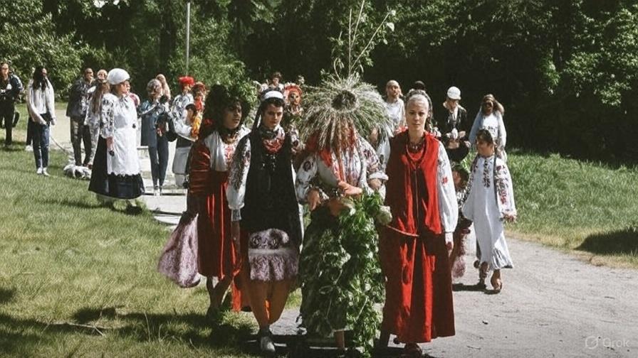 Свято з ароматом трав і квітів: у Музеї просто неба відзначатимуть Трійцю