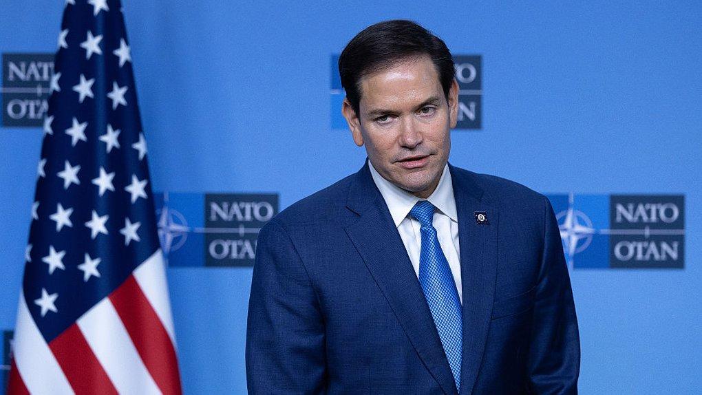 Держсекретар США привітав росіян з Днем росії, висловивши сподівання на мир між рф та Україною