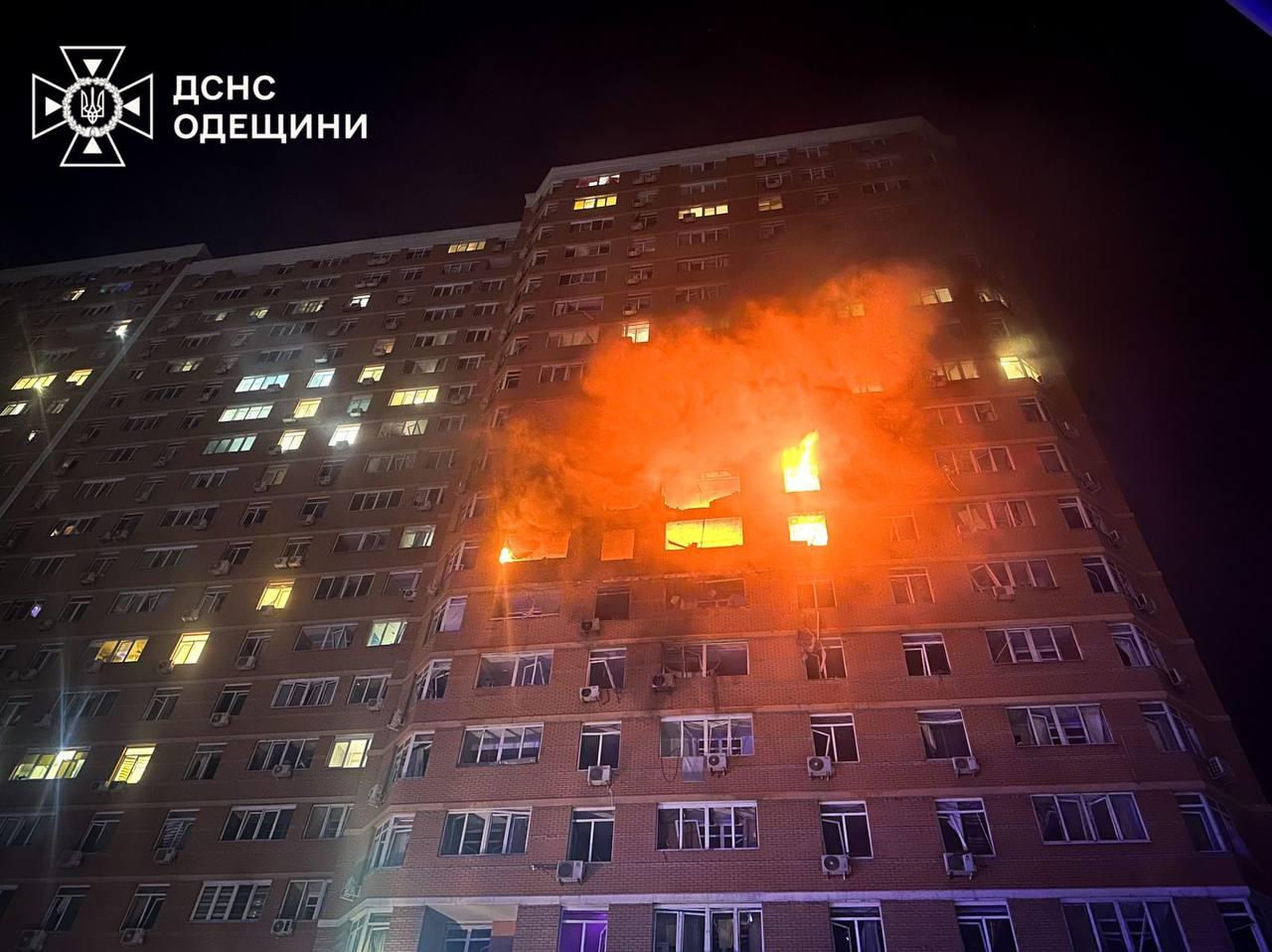 Російська атака на Одесу: загиблі та постраждалі внаслідок удару по житловому будинку