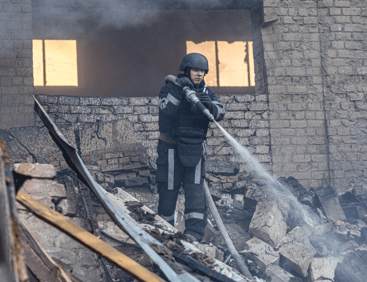 Росія атакувала підприємства на Сумщині та Харківщині, а також склади на Одещині