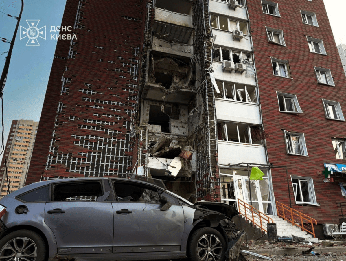 Стало відомо про загибель жінки під час нічної атаки на Київ
