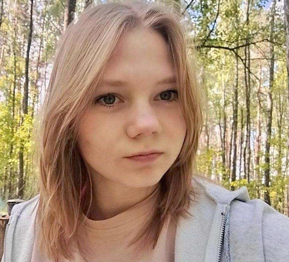 У передмісті зникла 14-річна дівчинка, яка не виходить на зв’язок
