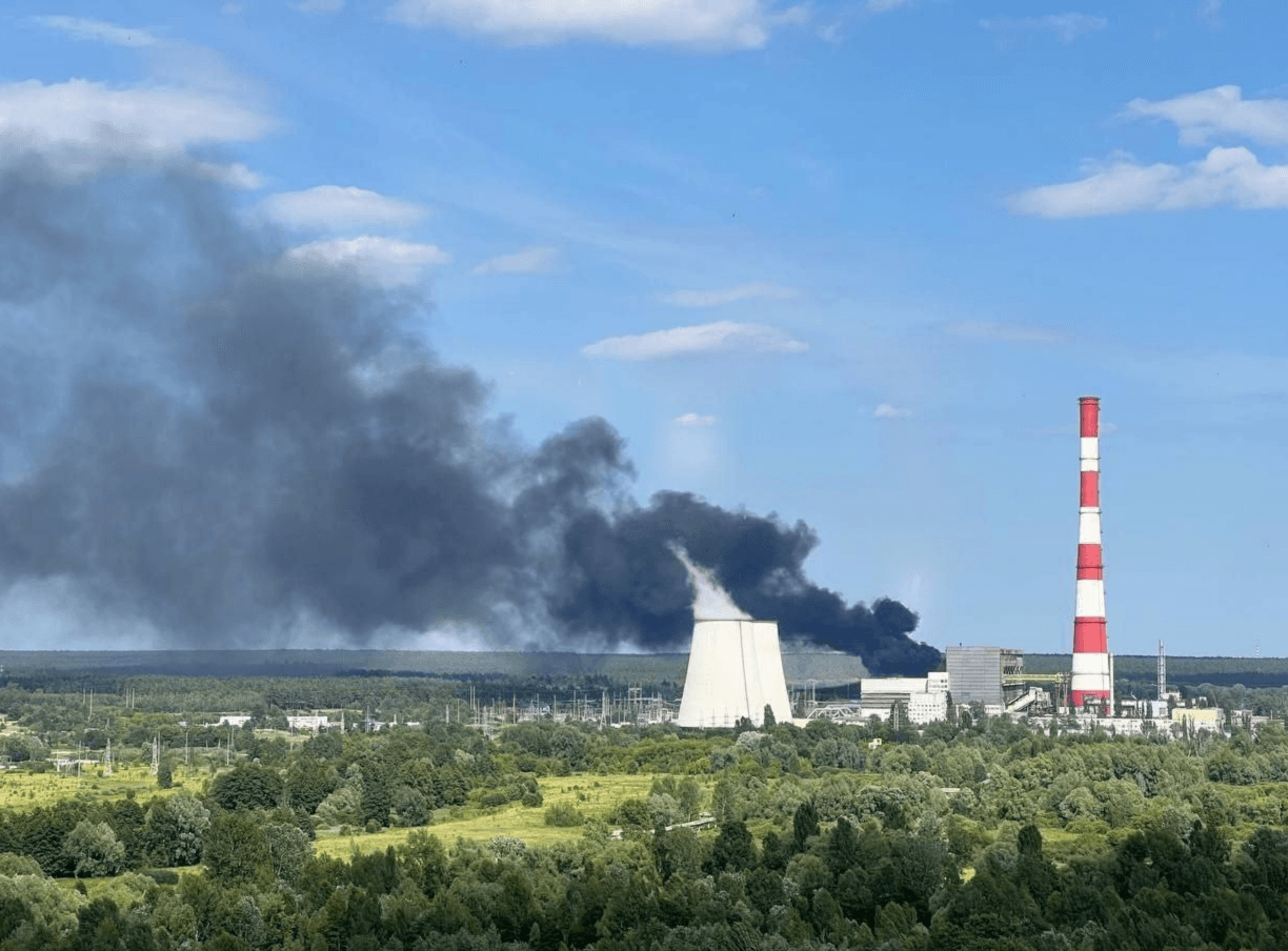 Біля ТЕЦ-6 у Києві стався вибух: частина жителів залишилась без світла