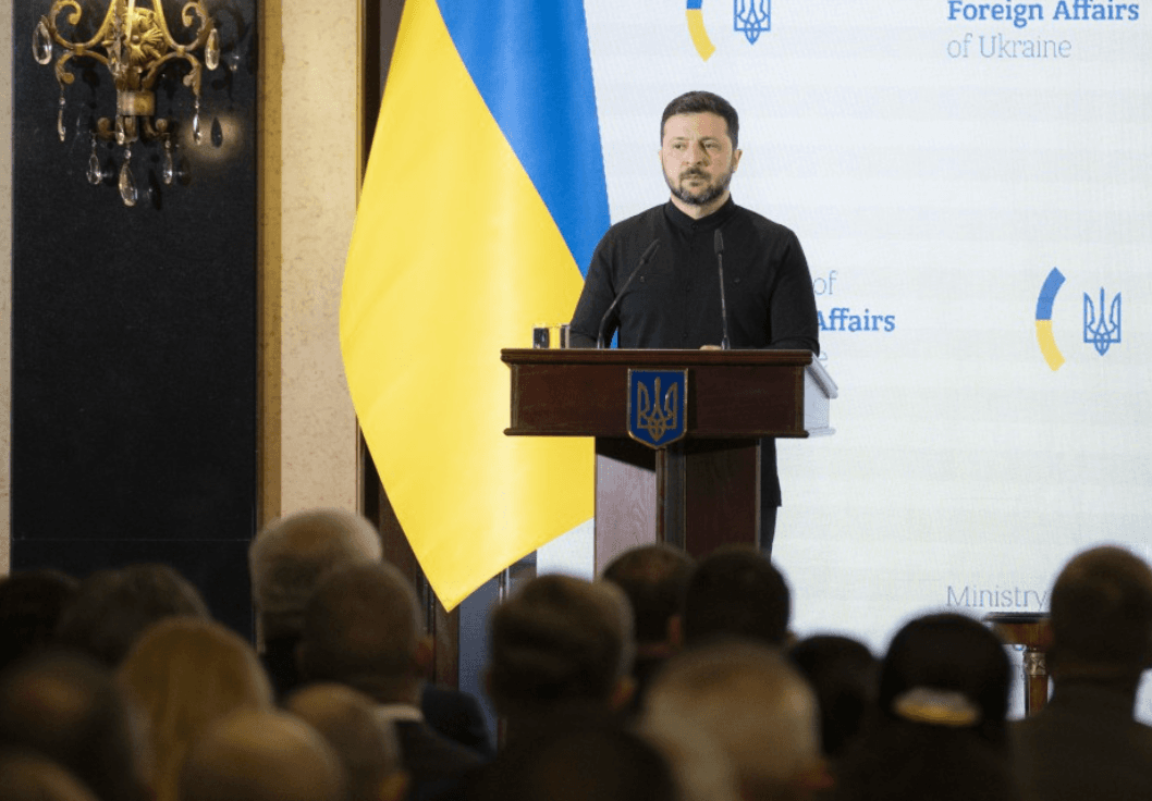 Зеленський назвав перші країни, громадянство яких зможуть додатково отримати українці
