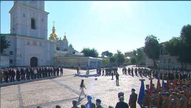 Михайлівська площа: Кіт Келлог та Евіка Сіліня привітали українців з Днем державності