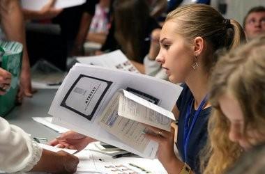 Вступна кампанія 2025:  найпопулярніші вузи України за кількістю поданих заявок