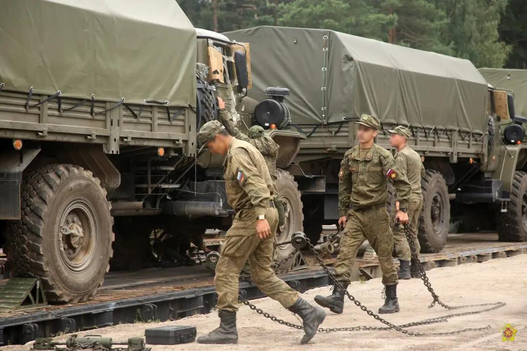 На спільних з росією навчаннях у Білорусі відпрацюють планування запуску ядерної зброї та «Орєшніка»