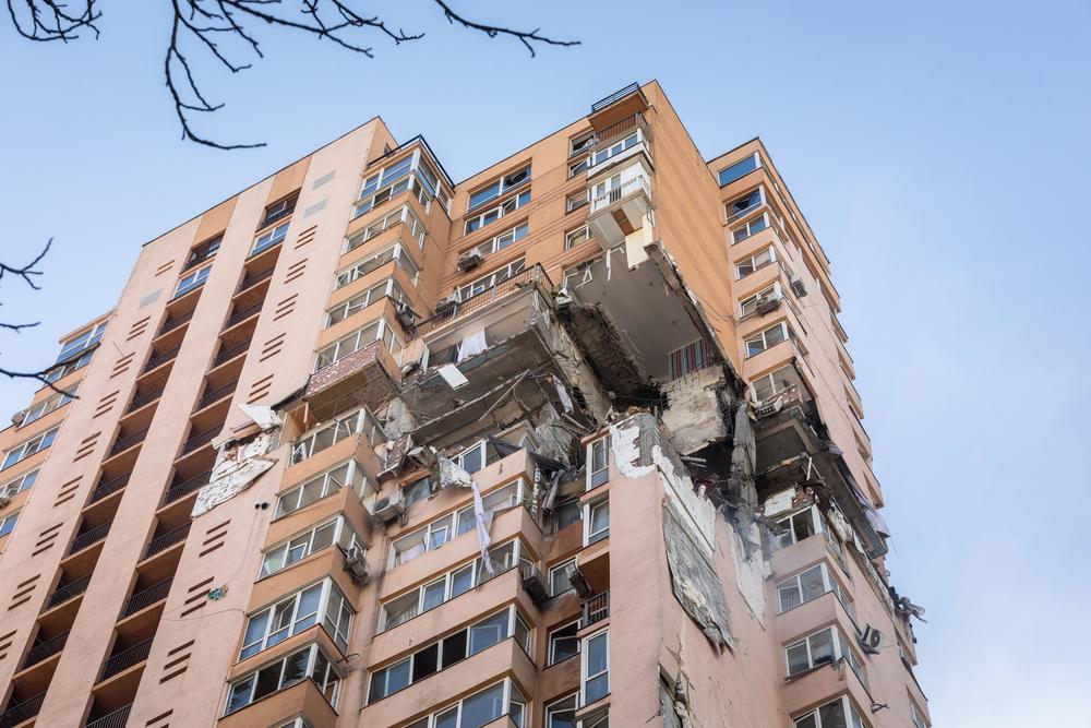 Що робити киянам, чиє житло було пошкоджене внаслідок ворожих обстрілів