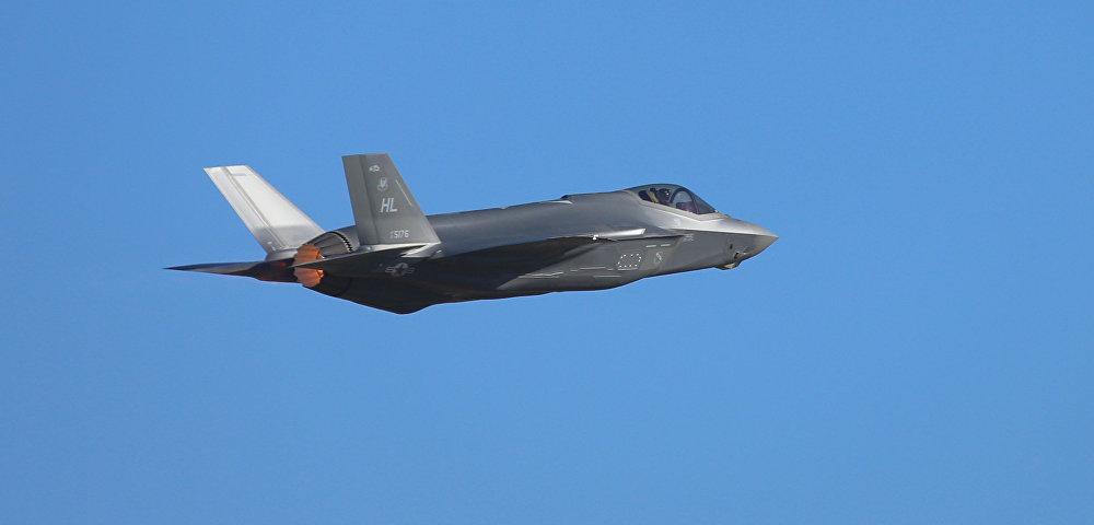 Естонія готова розмістити британську ядерну зброю після порушення її повітряного простору