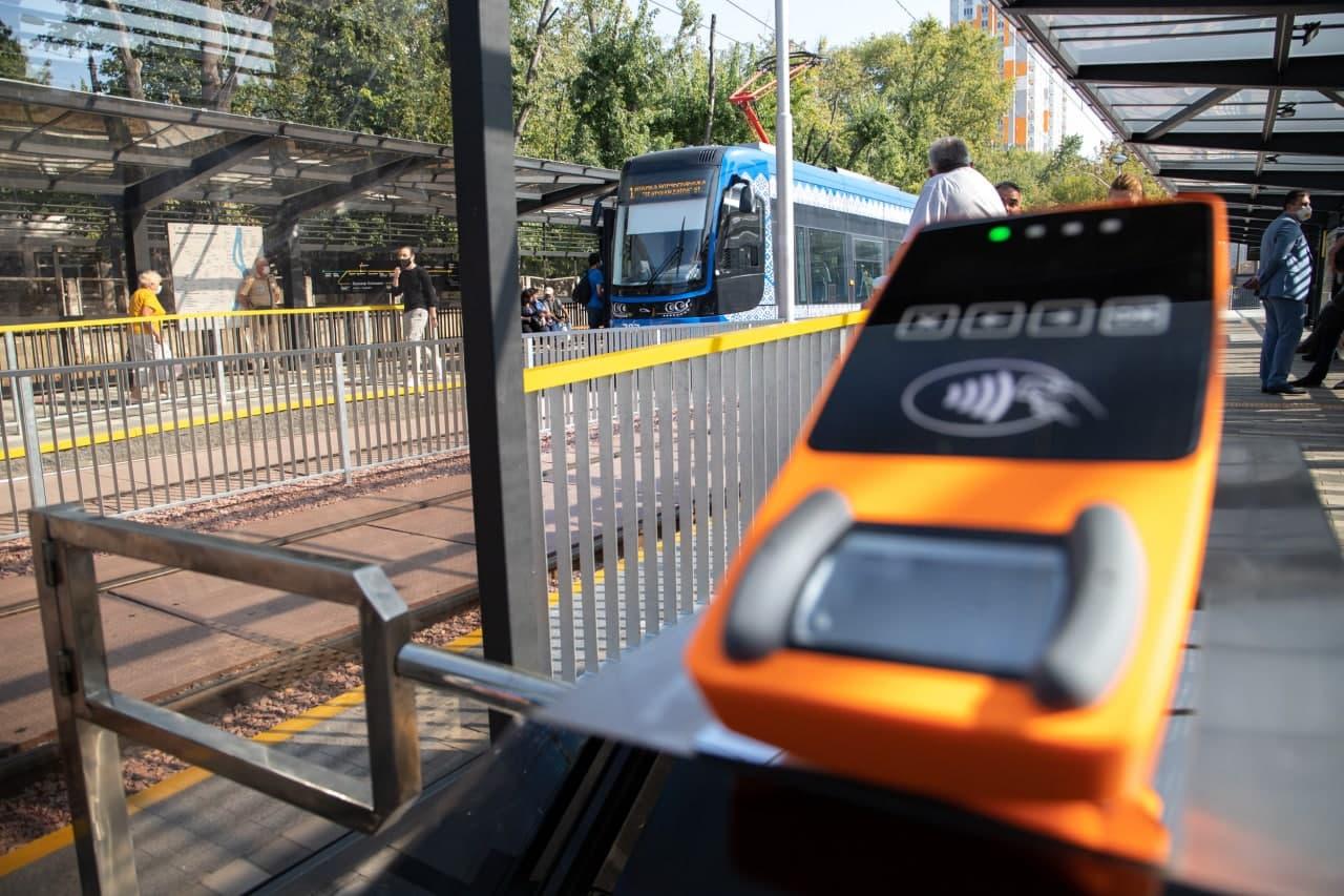 Вартість проїзду в комунальному транспорті пропонують підняти майже вчетверо