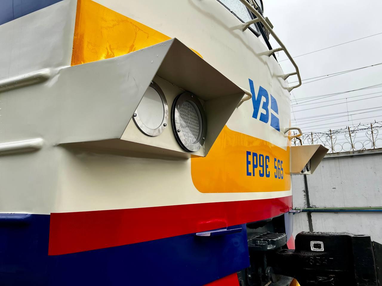 Київська кільцева електричка поповниться новим модернізованим поїздом