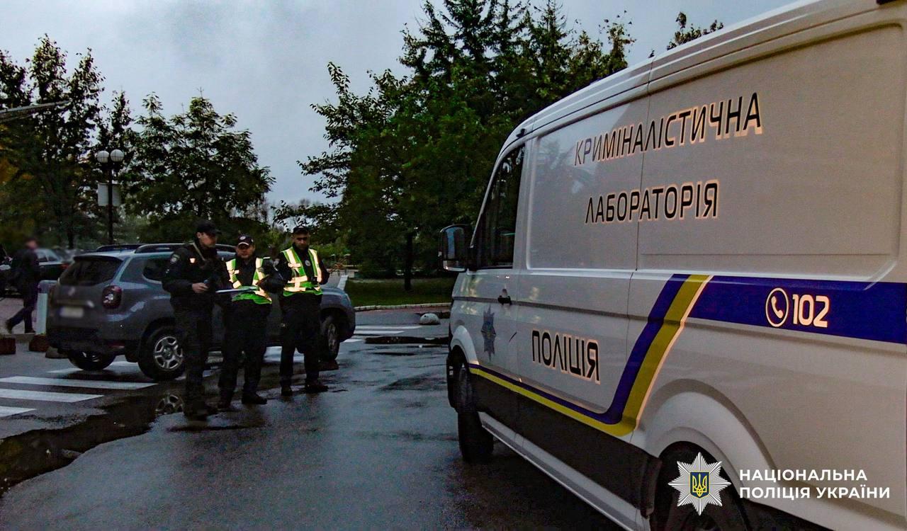 Тіло криптоблогера з вогнепальним пораненням знайшли в його авто в Києві