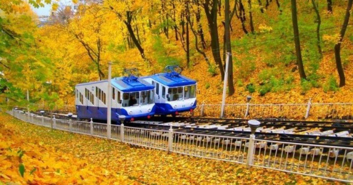 Київський фунікулер не працює – немає світла