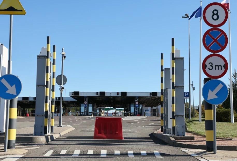 Польща вперше за 2,5 роки відкрила два пункти пропуску на кордоні з Білоруссю