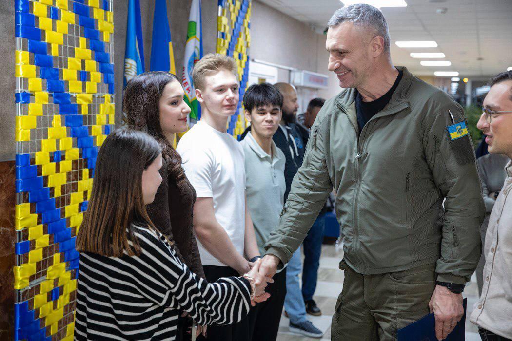 Столичний ліцей став “фортецею”, отримавши сучасну цифрову інфраструктуру