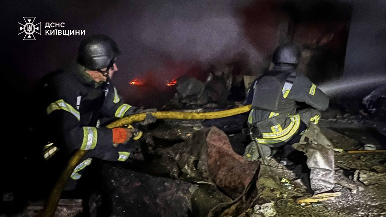 завдав руйнувань ТРЦ у Броварах