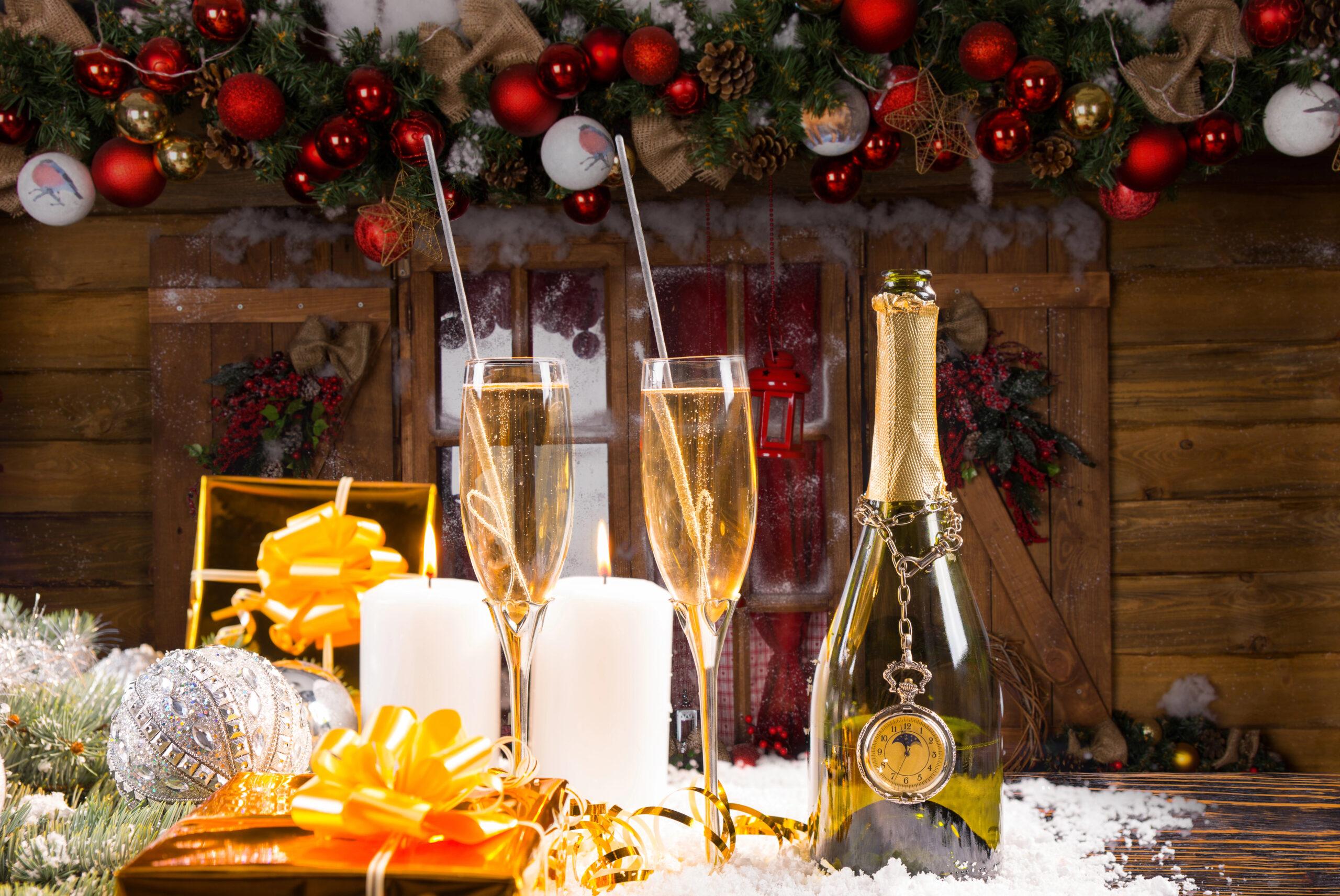 Новорічний стіл подорожчав на 10,7%: у скільки стане святкове меню українцям