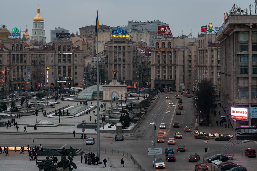 Центр Києва звільнять від надокучливої реклами