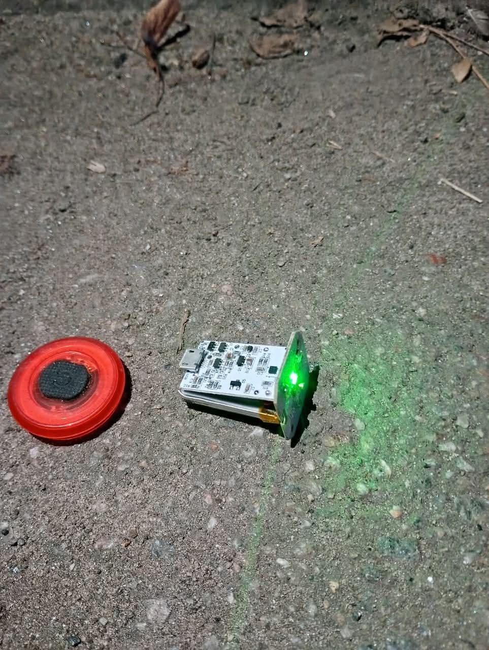 У Києві біля приймальні Координаційного штабу виявили підозрілий радіопристрій