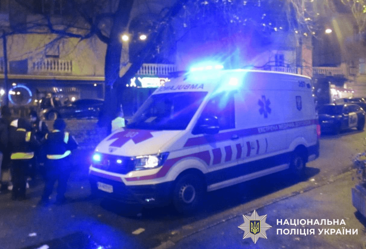 На Хрещатику боєць ММА побив перехожого до втрати свідомості