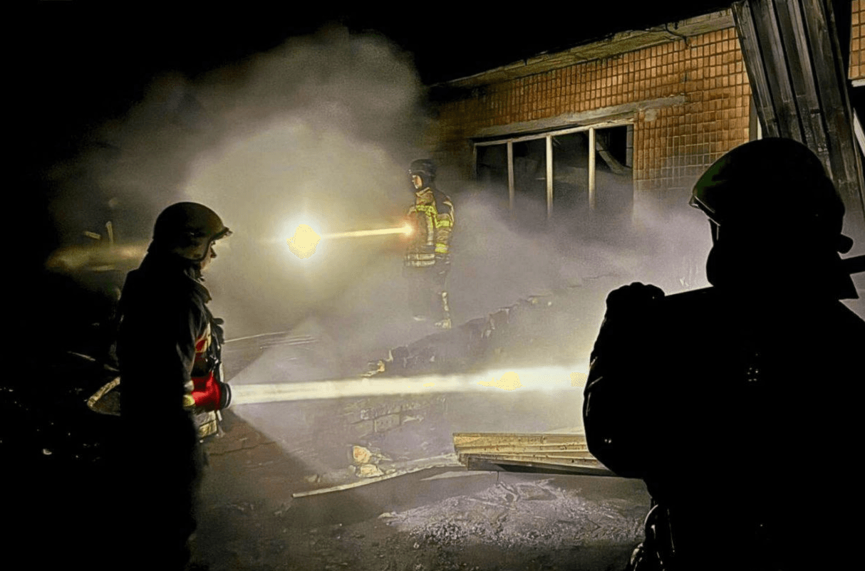 Російські війська знову атакували Фастів: у місті пошкоджені адмінбудівлі