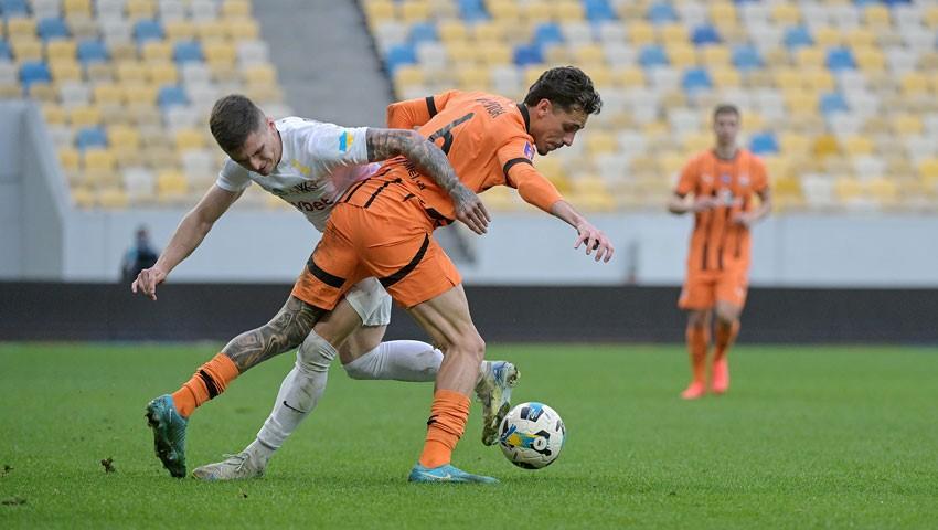 15 тур УПЛ: центральний матч «Колоса» та «Шахтаря», дуель «Зорі» та «Карпат»