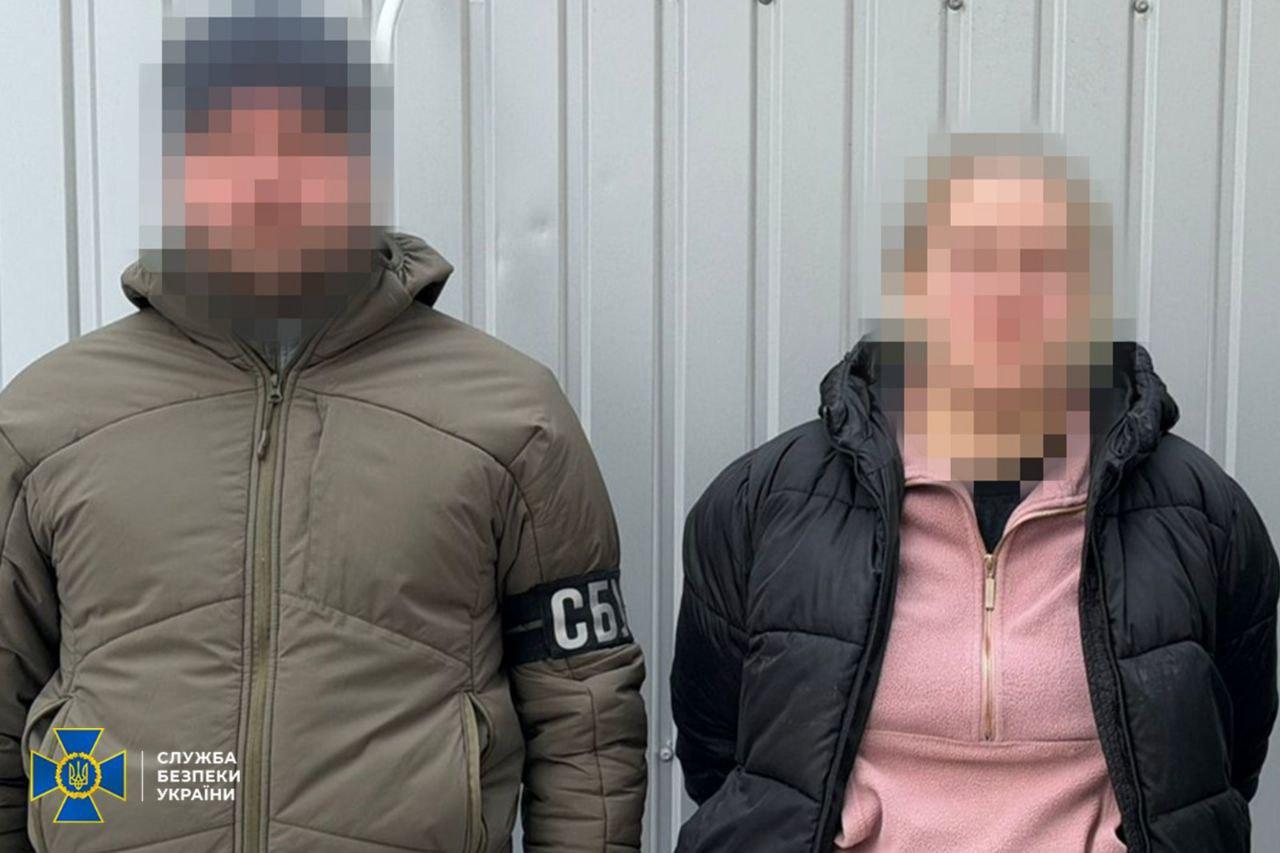 Автівку військового на Оболоні підірвала 24-річна киянка – її затримали і оголосили про підозру